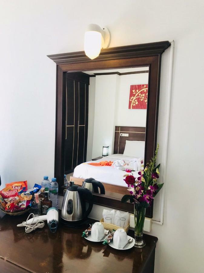 Soleluna Hotel Patong Eksteriør bilde